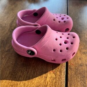 CROCS Kids Vibrant Pink Sandals